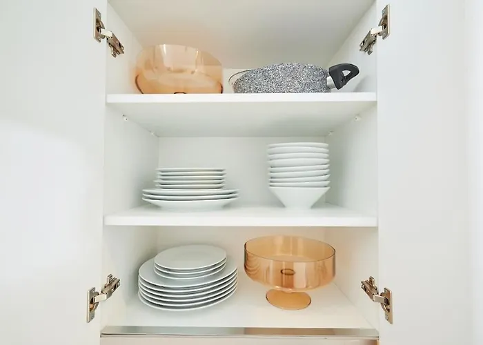 Charming 3br 2bath Ac In Center - Santur D7 *