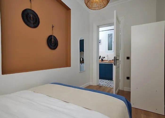 아파트 Charming 3br 2bath Ac In Center - Santur D7 *