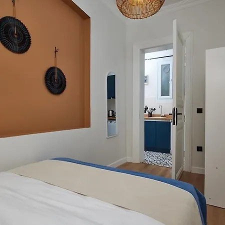 公寓 Charming 3br 2bath Ac In Center - Santur D7 *